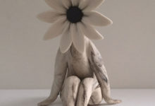 lady daisy flower sculpture