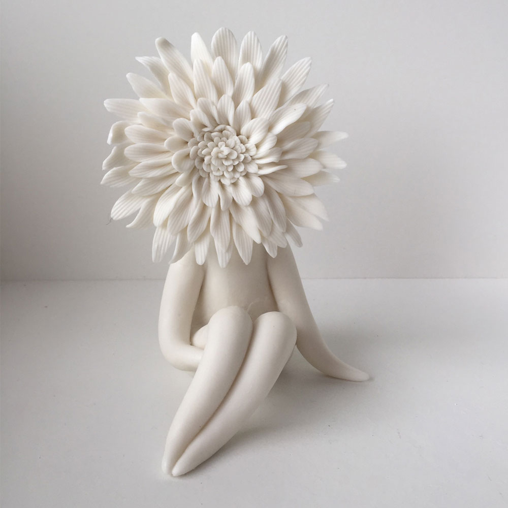 chrysanthemum flower sculpture