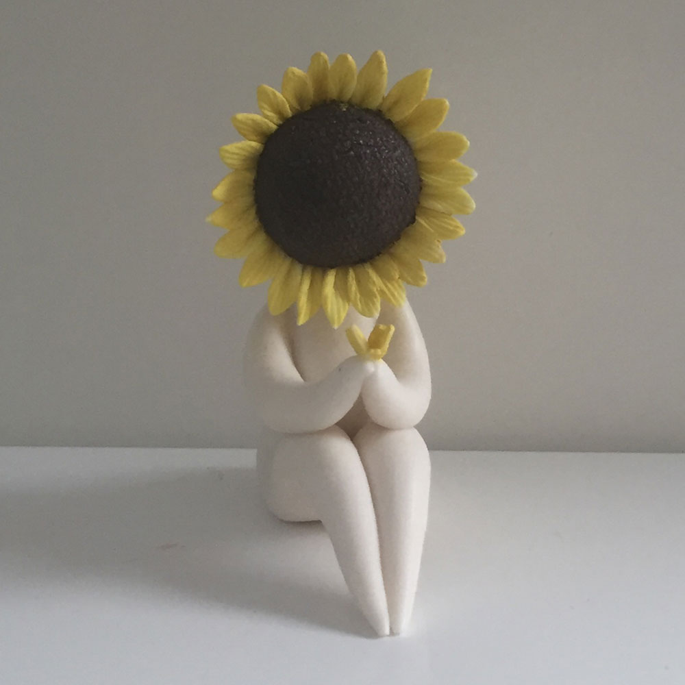 miss sunflower sculpture